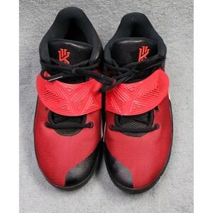 Nike Kyrie Shoes Sneakers Youth Size 7Y Red Black Basketball Strap BQ5620-005